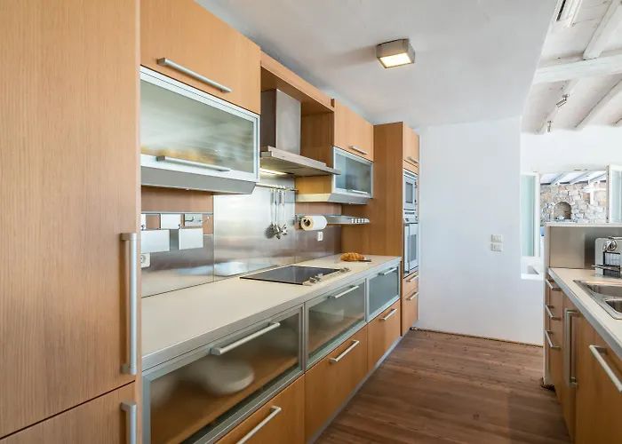 Villa Beachfront House 50m From The Pánormosz Mikónu